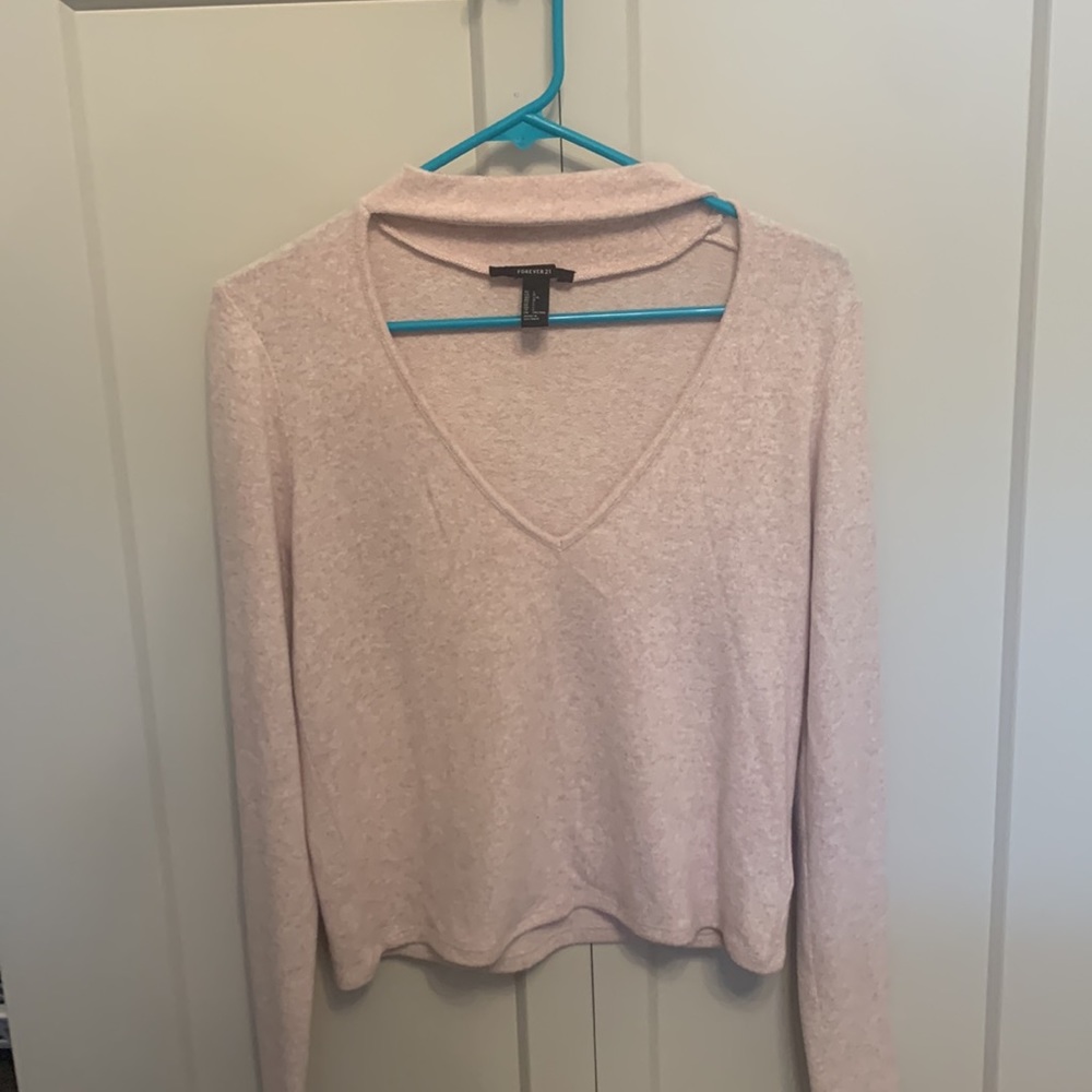Sweater size large low neck soft cotton material, light pink color